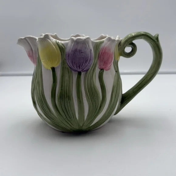 Floral Ceramic Vase with Multicolor Tulip Design - Picture 5 of 16